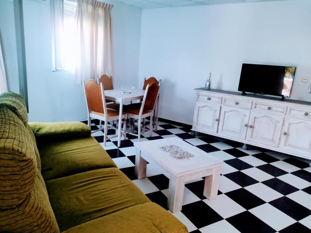 Benal Country Old House Villa เบนัลมาเดนา ภายนอก รูปภาพ